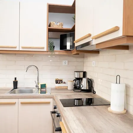 Homeresidence 2 *